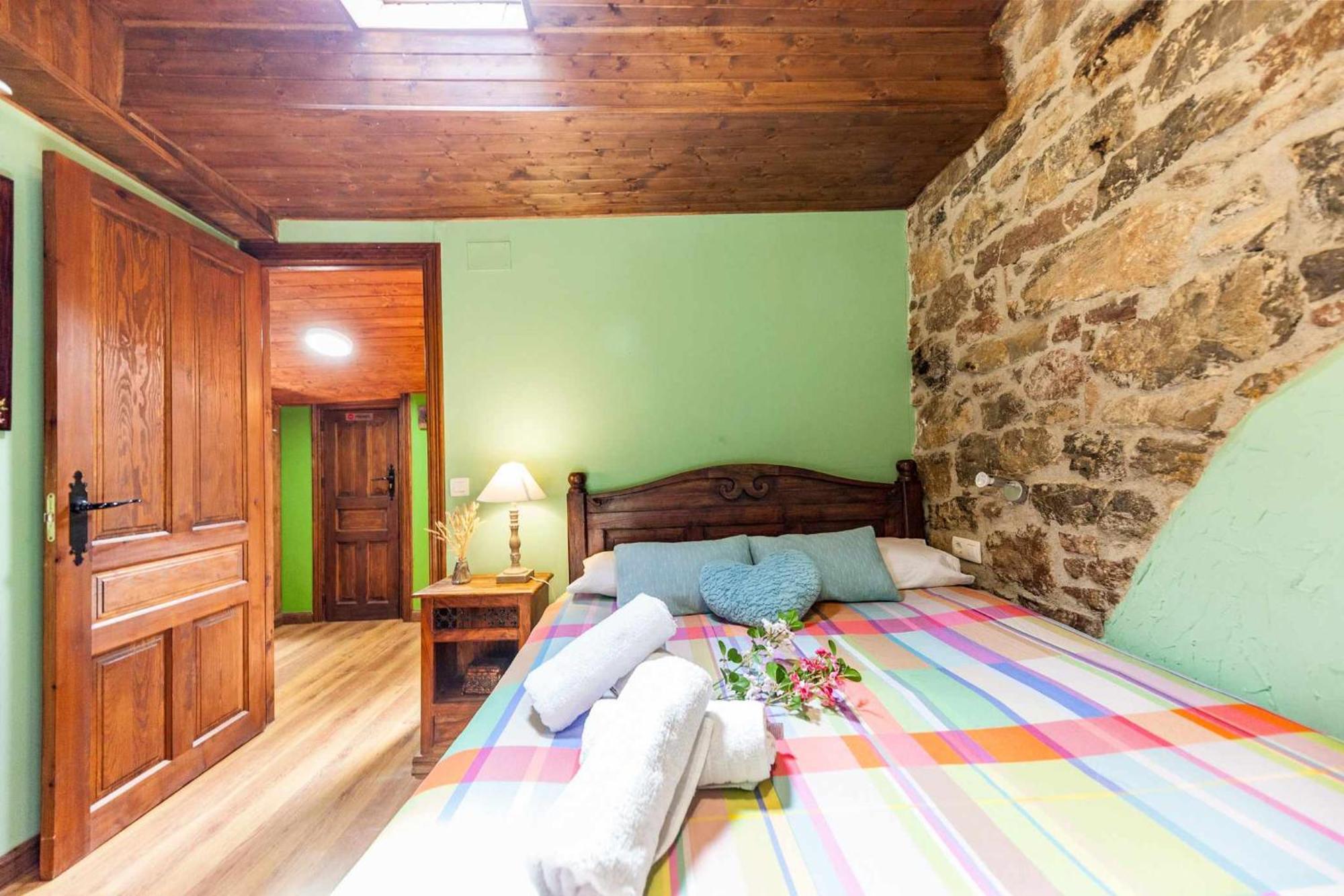 Montegrande Entorno Magico Rodeado De Montanas Apartment La Plaza Luaran gambar