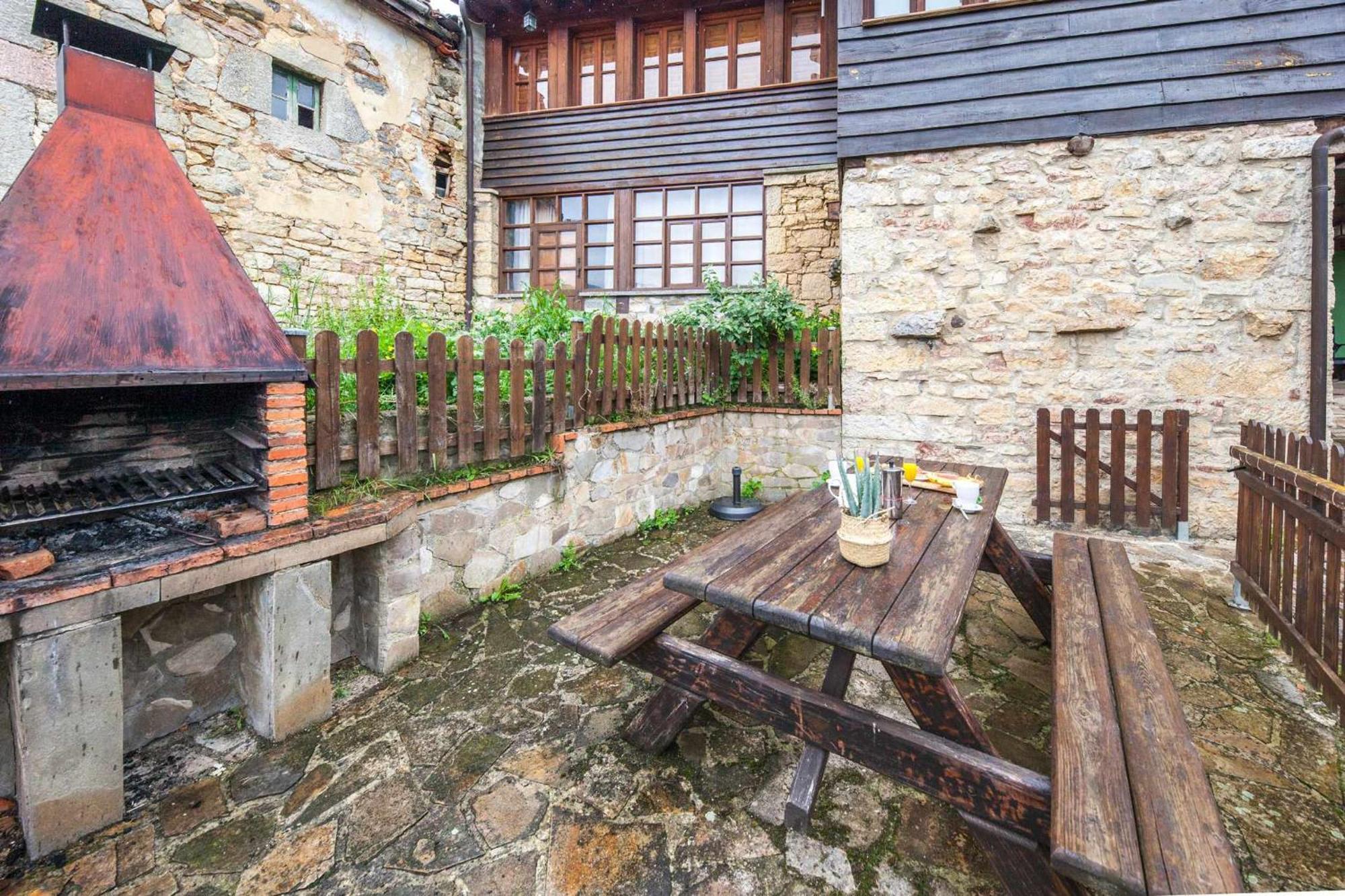 Montegrande Entorno Magico Rodeado De Montanas Apartment La Plaza Luaran gambar