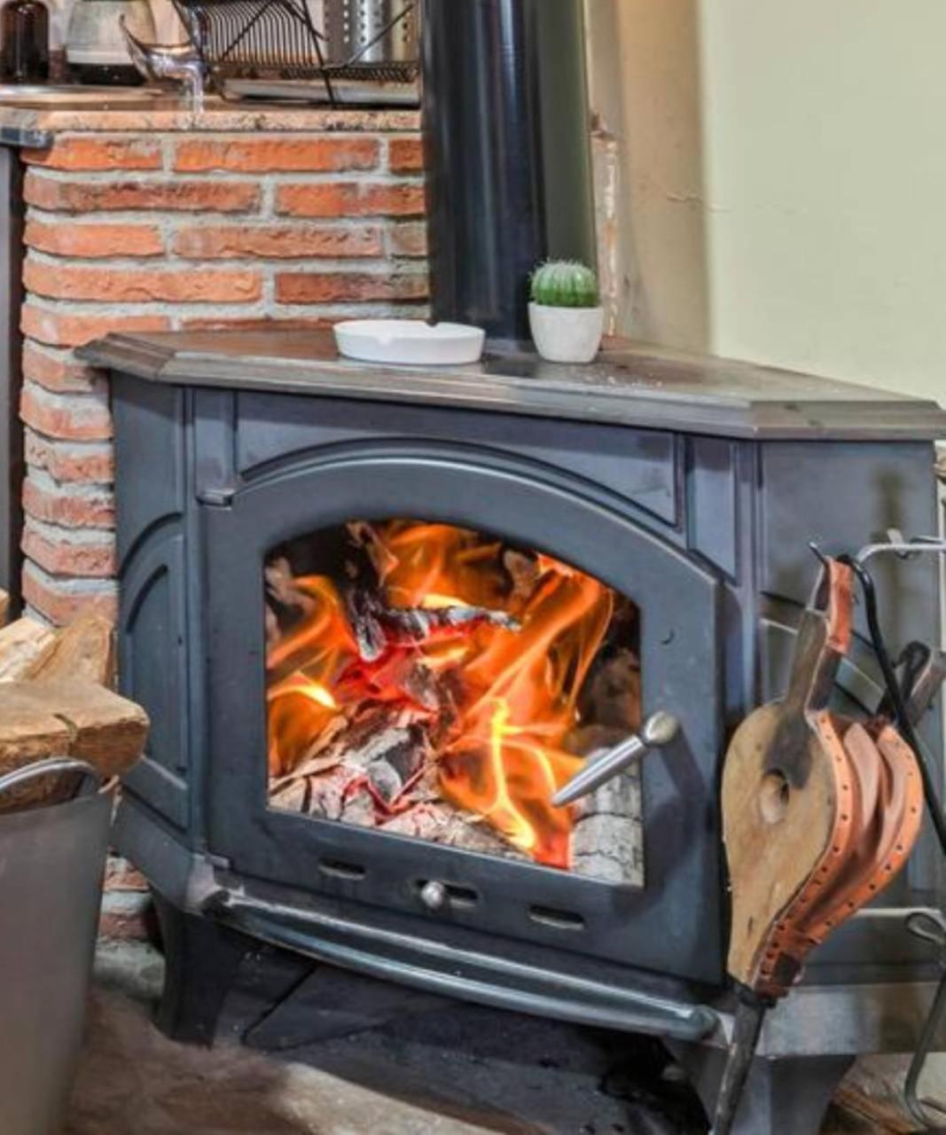 Montegrande Entorno Magico Rodeado De Montanas Apartment La Plaza Luaran gambar